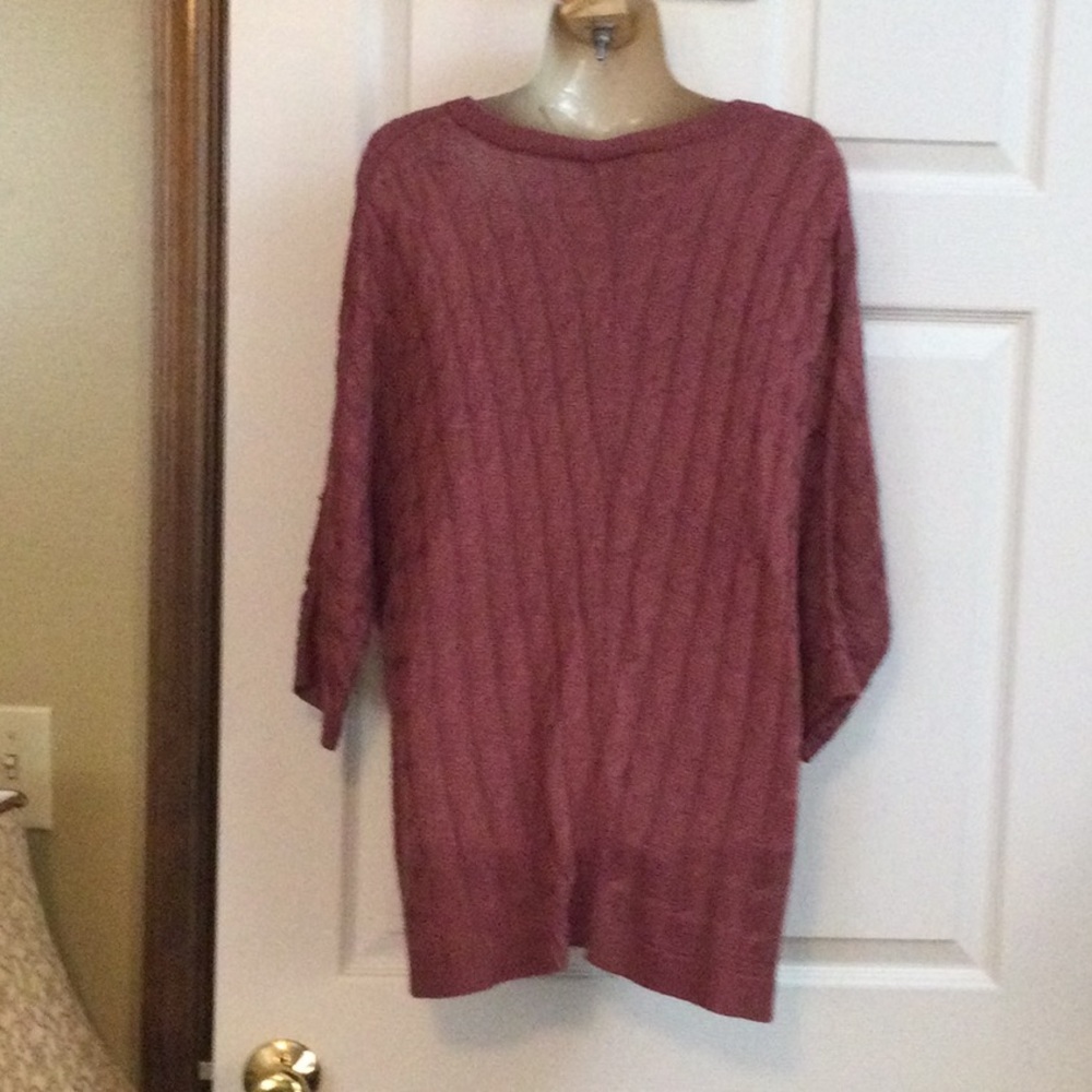 New York & Company Sweater - Picture 5 of 8